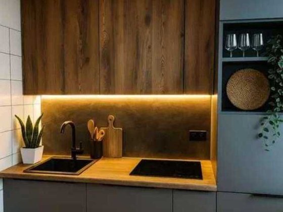 Продам 2-кім квартиру 3 поверх, контроль техніки смартфоном, Межова 10 Киев