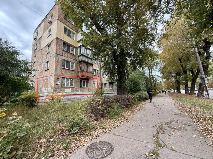 Без комісії Пр-т Відрадний 36 під бізнес фасад Соломʼянський - фото 1