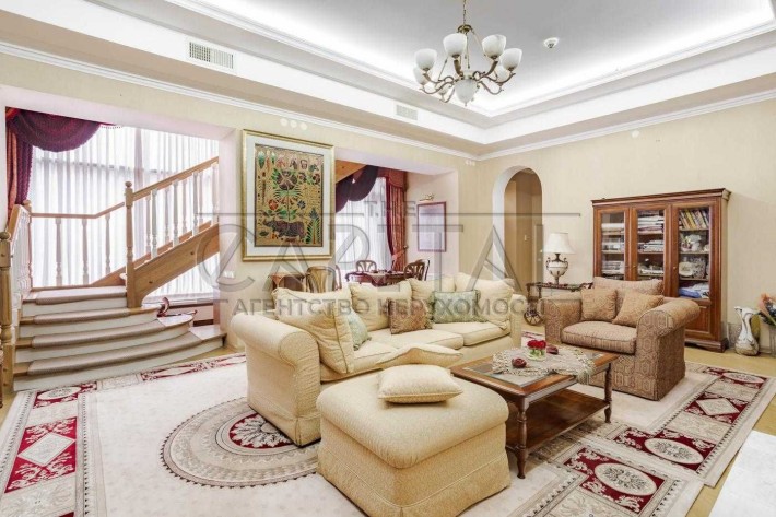 Продаж квартири, вул. Софіївська, Шевченківський р-н, Центр - фото 1