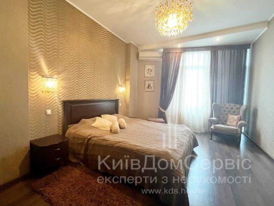 2 кімнатна квартира Дмитрівська 82 Вільна БЕЗ КОМІСІІ Киев