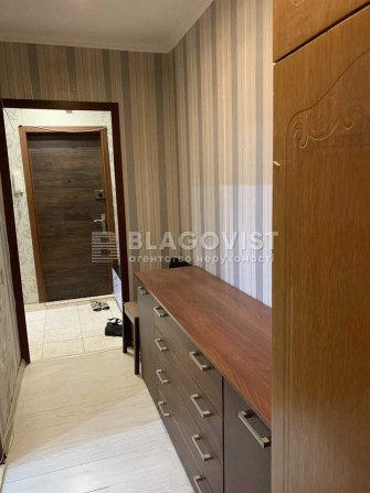 Продаж 3К квартири ст.м. Академмістечко 10 хв. пішого ходу. - фото 1