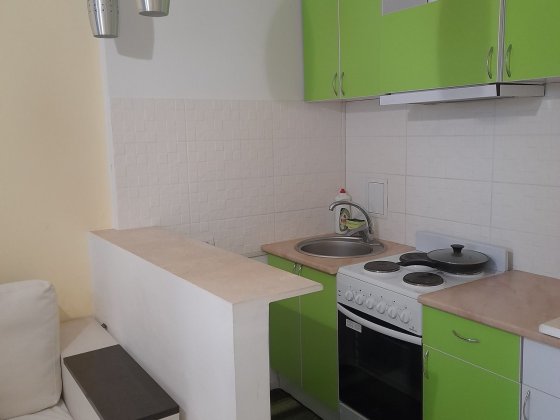 Продам 1 кімнатну ЖК Південний. Киев