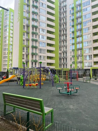 ВАУ!!! ЧУДОВА ЦІНА!!! 2к квартира 70м2 ЖК Нивки-Парк метро Нивки - фото 1