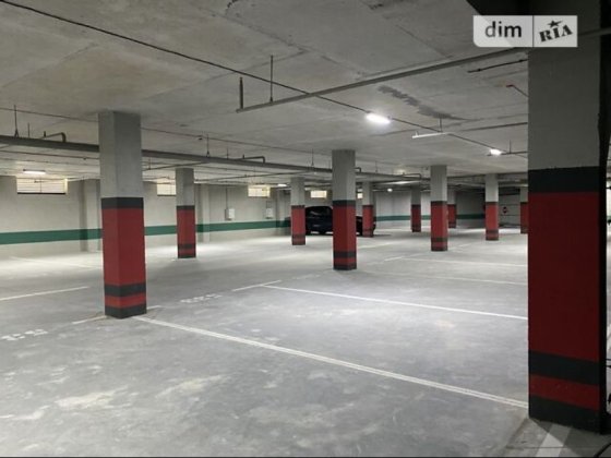 Продам паркоместо, паркинг в ЖК Маяк. Центр. Набережная Днепр