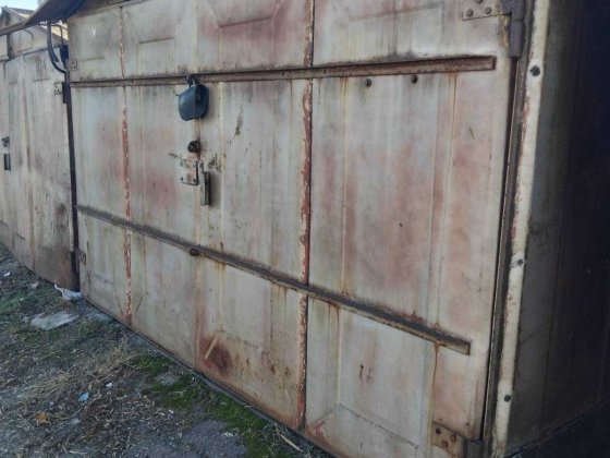 Продам гараж Луговий Киев