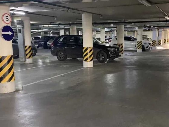 ПАРКОМІСЦЯ 10 м2- 30м2 ЖК НОВОПЕЧЕРСКИЕ ЛИПКИ Драгомирова Верхогляда Киев