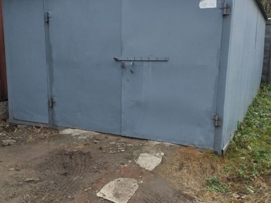 Продам свій залізний гараж в центрі міста Харків