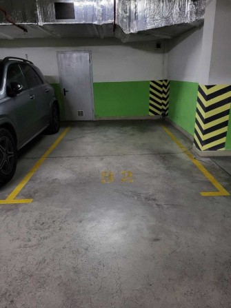 Оренда паркомісца паркінг Жемчужина 24, 25 Отрада - фото 1