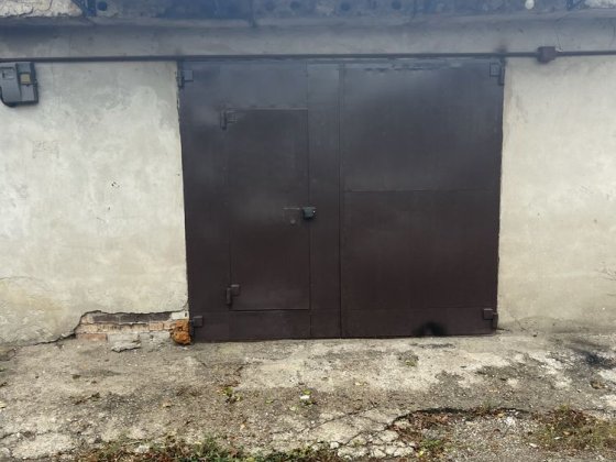 Гараж на Выдубичах ,Печерский Київ