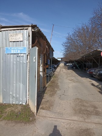 Продам (сдам) место на крытой автостоянке - фото 1