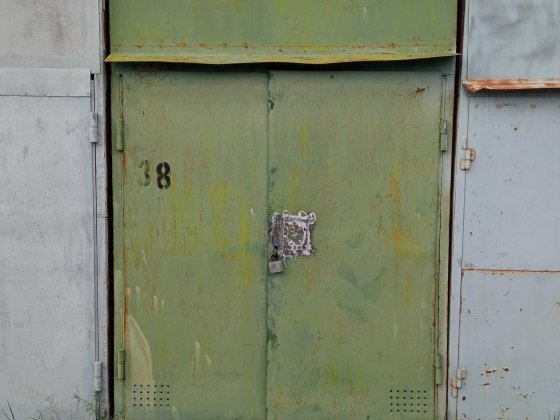 Здам причепний гараж на Оболоні Київ