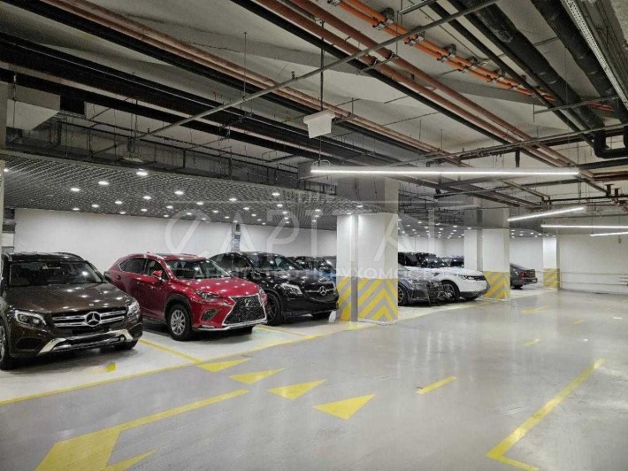 Оренда | Велике паркомісце 21 м2 | Бульвар Фонтанів | Печерськ | 6/1 - фото 1