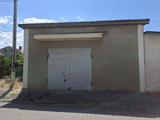 Гараж/бокс аренда Крыжановка. Предлагайте варианты цены Крыжановка