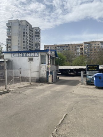 Место на парковке - фото 1