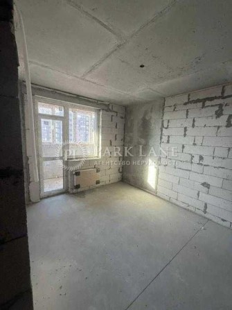 Повітряних Сил пр. (Повітрофлотський пр), 56, Ok'Land; - фото 1