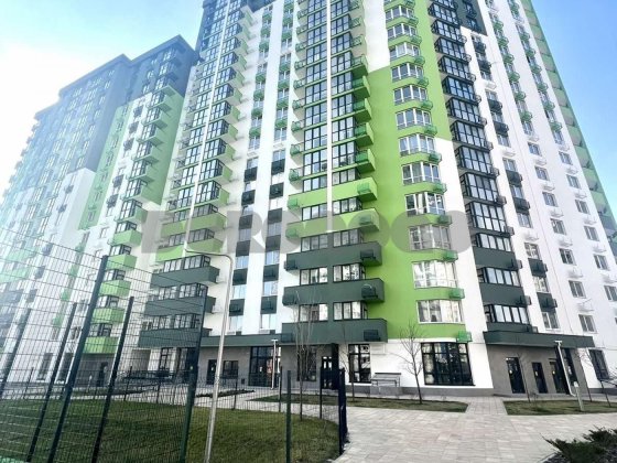 Продаж 2к квартири 76 кв.м в ЖК Сирецькі Сади, Сирець Київ