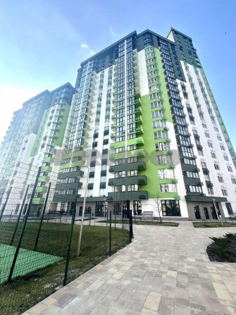 Продаж 2к квартири 76 кв.м в ЖК Сирецькі Сади, Сирець - фото 1