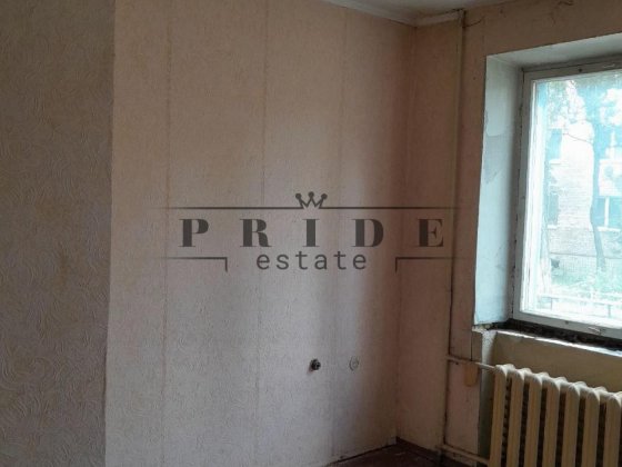 Продається 1-кімнатна квартира на Рибальському острові. Поділ Киев