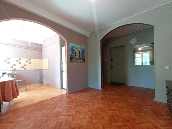 Без комісії! Продам 3к.кв. біля ст.м.Житомирська і Академмістечко! Киев