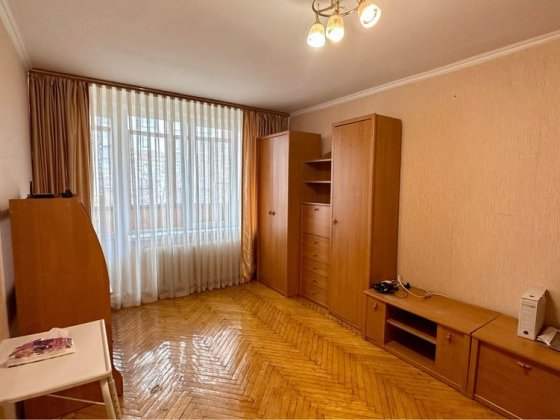 Борщагівка, проспект Любомира Гузара 17-а, колія швидкісного трамваю Київ