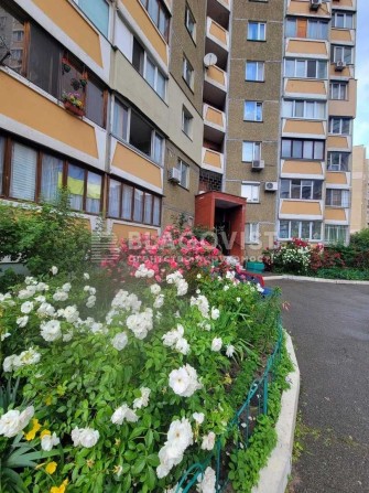 Продаж 2К квартири Подільський р-н вул. Порика - фото 1