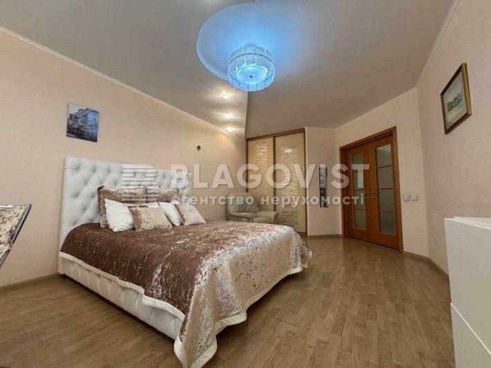 Продам 1 кім.Смілянська 10/31, Севастопольська площа, Чоколівка - фото 1