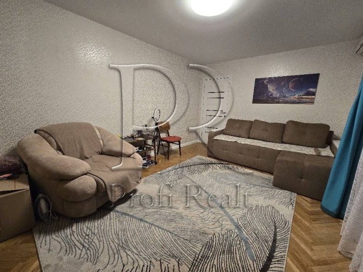 Продаж 2 кімн. квартири вулиця Генерала Воробйова (Курська) 8А - фото 1