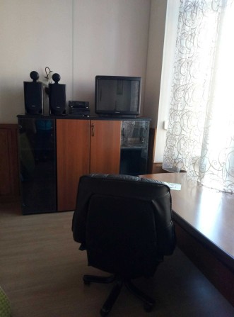 Продаж 5-ти кімнатної квартири - фото 1