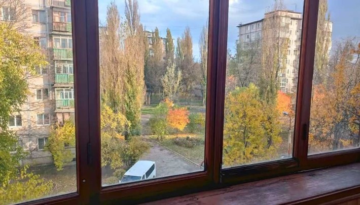 Продаж 2к квартири Святошинський вул Петра Курінного 5 шв трамвай - фото 1