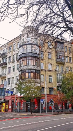 Продаж 1 кімнатної квартири На Львівської площі - фото 1