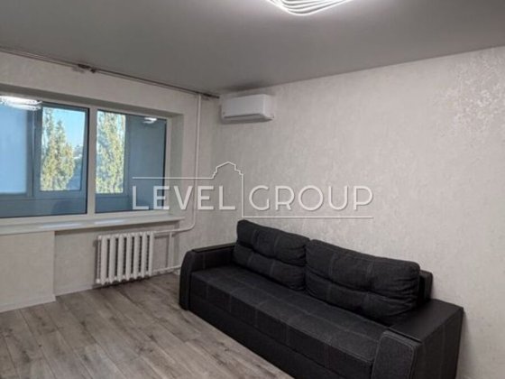 Продаж 1-кімнатної квартири біля метро “Лук’янівська” Київ