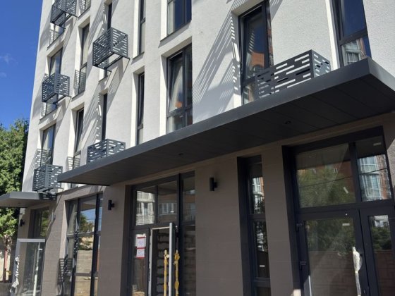 Продам 1 кк вул. Осіння, 28 Киев