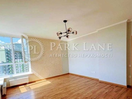 Продаж 3-к ЖК Сирецькі сади вул. Виговського Івана 10м Київ