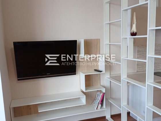 Продаж 1 кімнатної квартири в ЖК Henesi House (центр) Київ