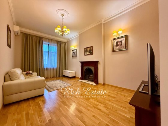 Без комісії Велика квартира на Лисенка Золоті Ворорта Оперний театр