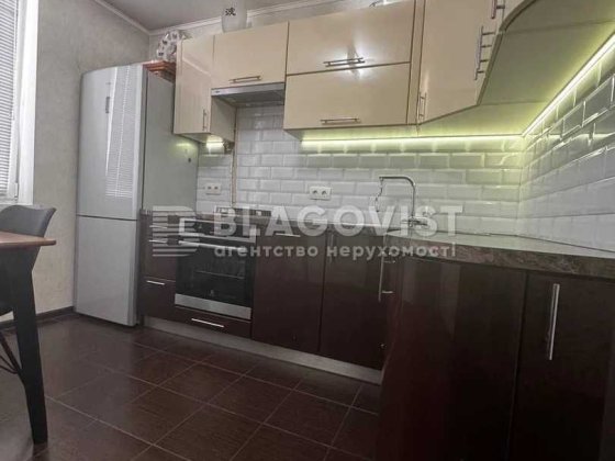 2к.Вул Дмитрівська, 2.Гончара.Бульварно-Кудрявська.Цирк Киев