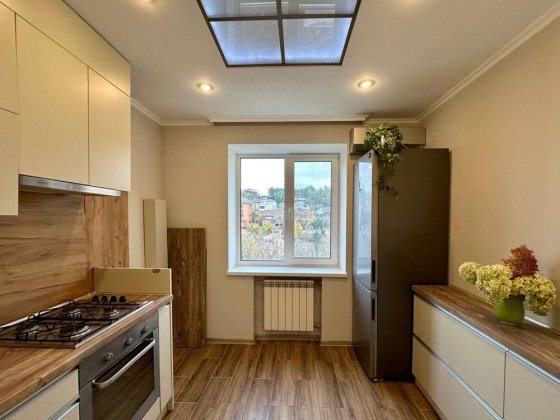 Без%! Продаж 3к квартири  вул Мокра (Кудряшова) Киев