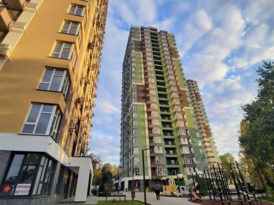 ЖК Академ квартал, велика 2к біля метро Академмістечко! Киев