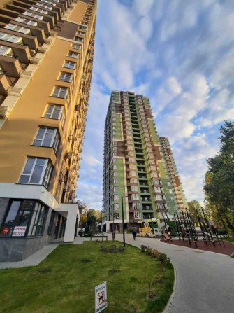 ЖК Академ квартал, велика 2к біля метро Академмістечко! - фото 1