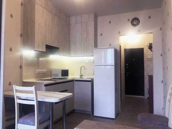 Вул. Магістральна, 33. ЖК Кузьмінський, метро Берестейська 20 хвилин Киев