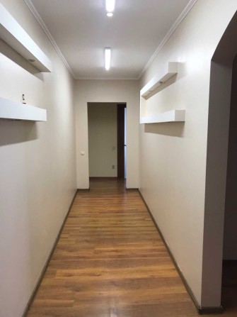 Продаж 3-кім.кв. м. Київ, проспект Правди, 19-А - фото 1