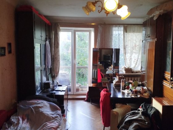 Продам 1 кімнатну квартиру  Бульварно-Кудрявська 8 б Киев