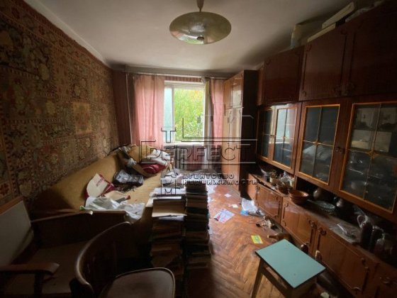 Продаж 3-кімнатної квартири на Доманицького 4 (Генерала Потапова)