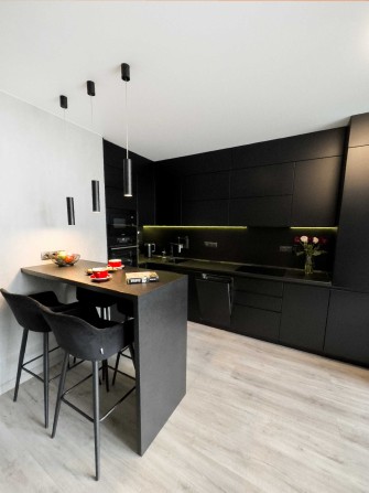 Продаж 1кв. 34м, 8/16, Салютна, 2, ціна 128500$ - фото 1