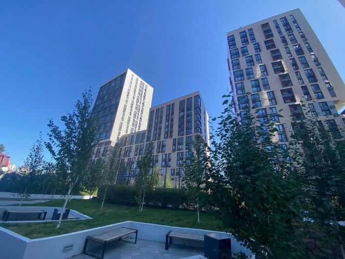 Продам 1 кімнатну квартиру з ремонтом і терасою в ЖК Тайм - фото 1