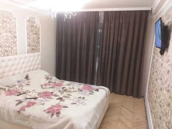 Продаж 2 кімнатної квартири Святошинський район Київ