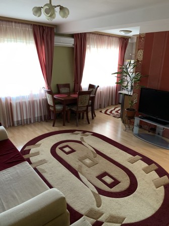 Продам  двокімнатну квартиру, вул.Мріі 18Б - фото 1