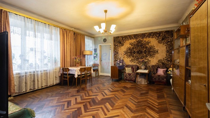 Продаж 3-кім. в історичному серці Києва — просп. Берестейський 2, БЕЗ% - фото 1