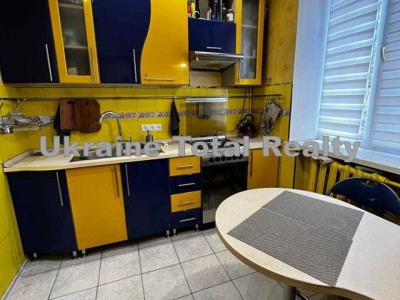 НИВКИ! 2 кімнатна квартира з ремонтом! Вулиця Салютна 22