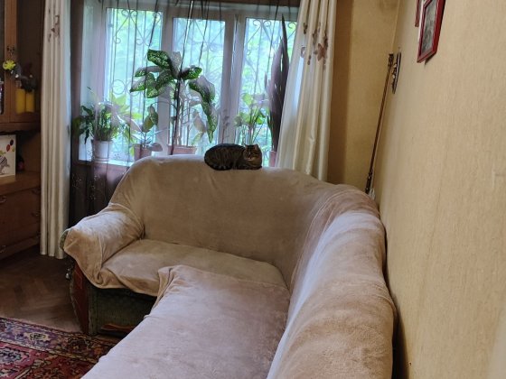 До продажу 2 кім . квартира, Донця,15/41